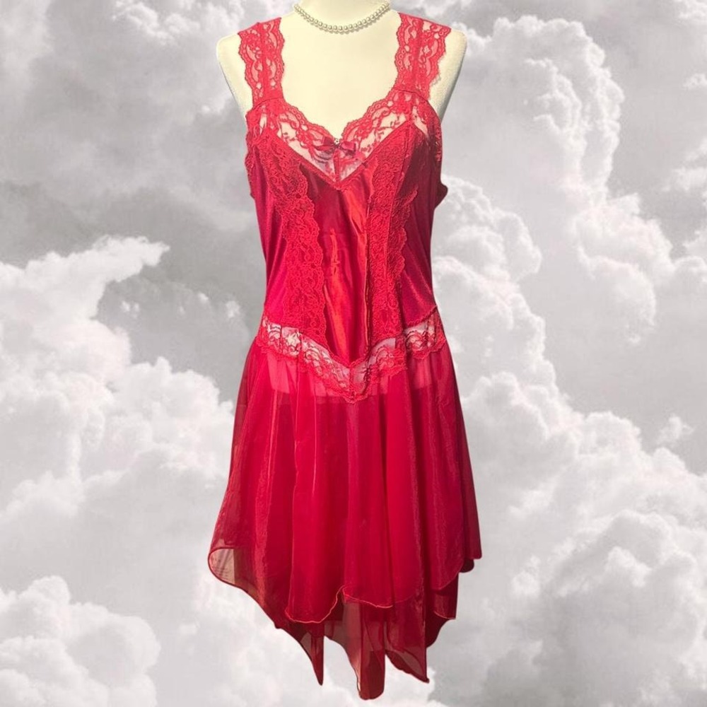 Vintage Red Satin and Lace Gorgeous Slip Dress with Fairy Hem Size Large